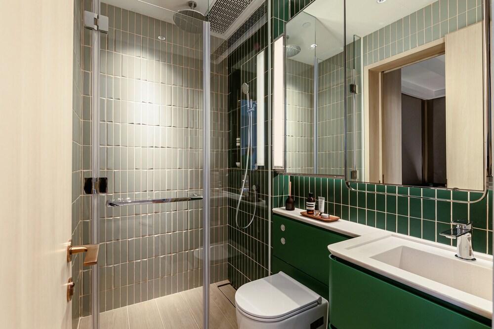 TOWNPLACE WEST KOWLOON