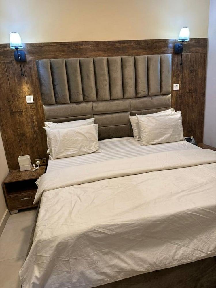 Juliet's Place Residence & hotels