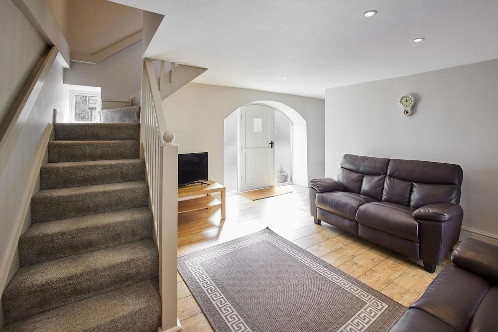 Host Stay Mill in Healey