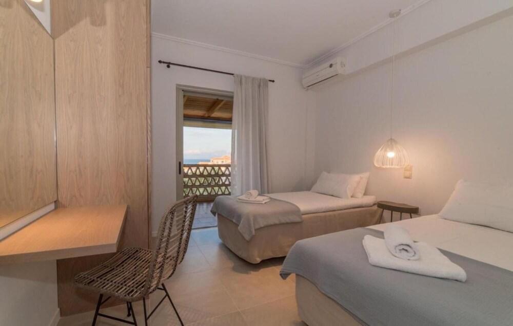 Villa Daphne in Koridallos