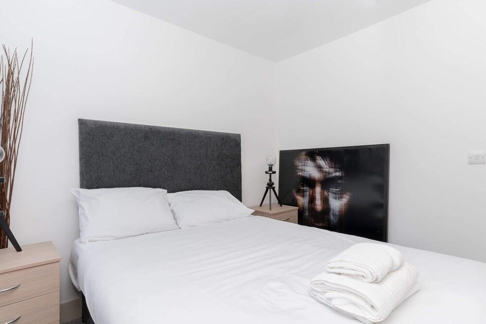 Homely and Central 2BD Flat - Leith