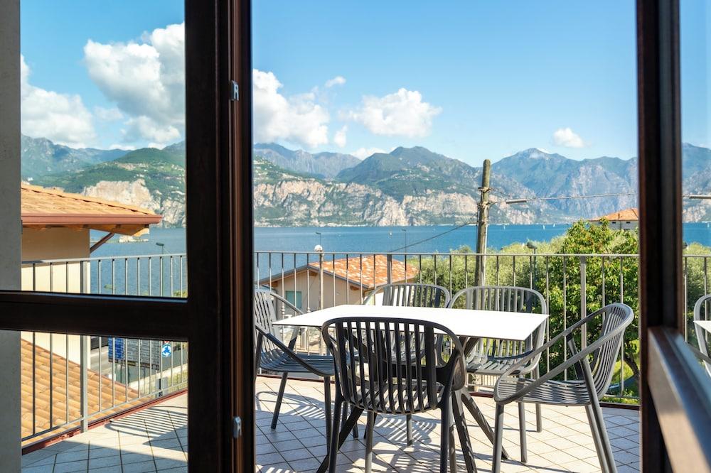 June Stay Lake Garda