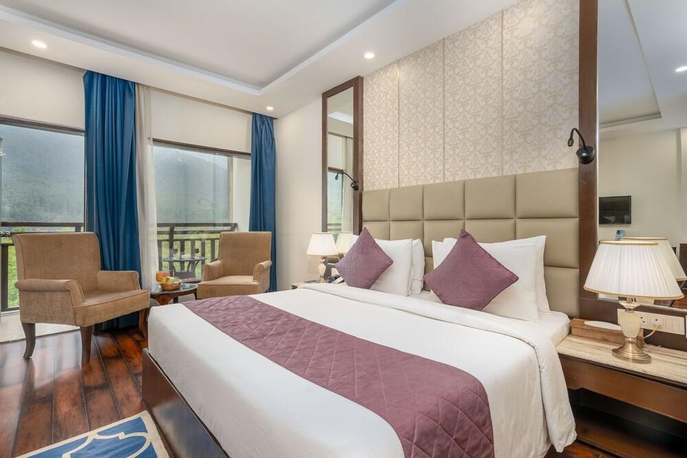 The Chinar Resorts and Spa Srinagar