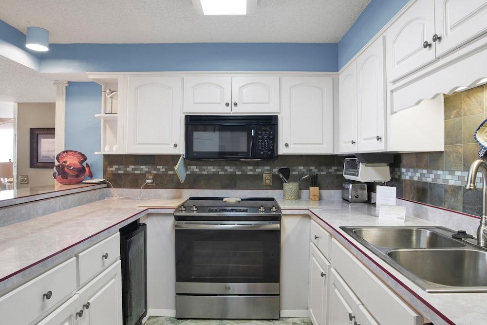 Compass Point #502 by Southern Vacation Rentals