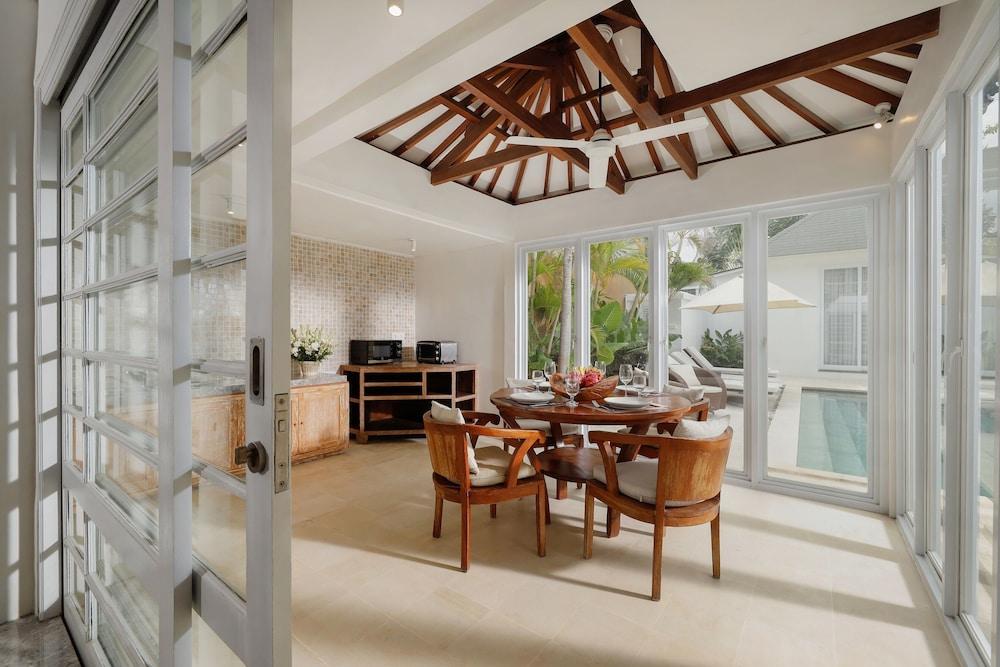 Villa Swarna by Nakula