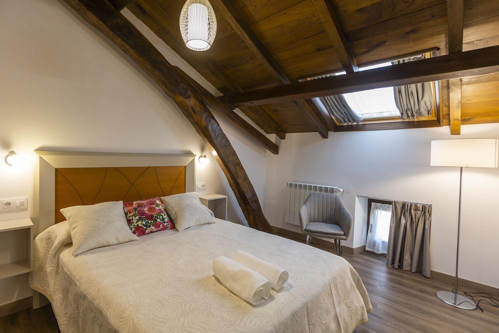 Apartamentos Casona del Campo