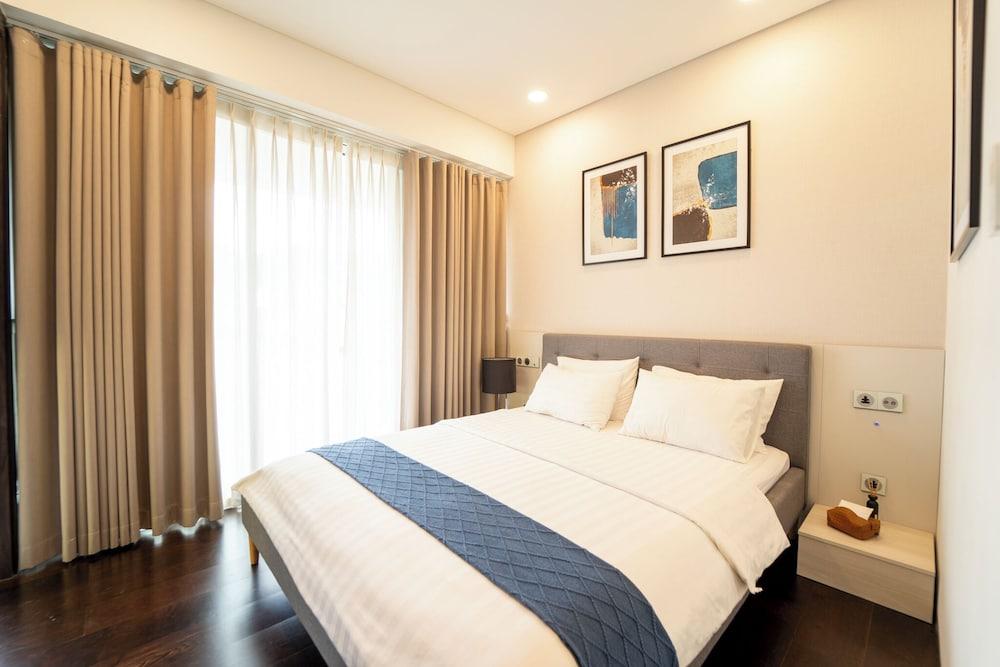 Serenity Luxury Private Pool Villas - Free One Way Airport Shuttle