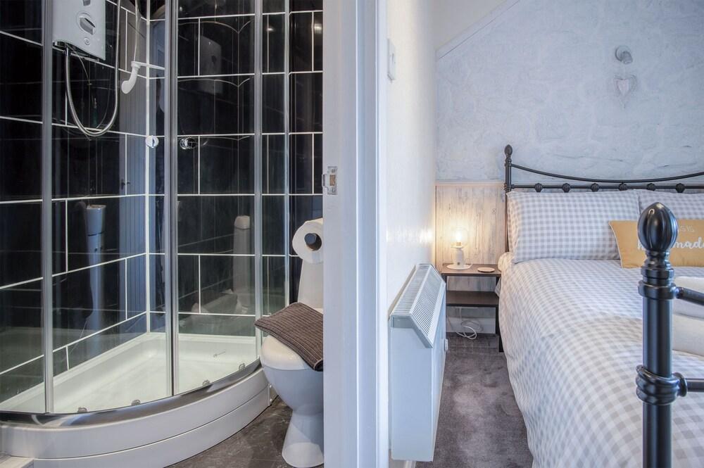 Hiraeth - 3 Bedroom Cottage - St Florence