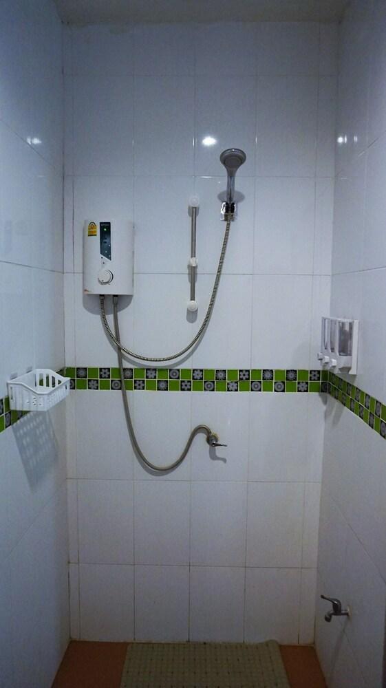 Lusithai Reena Resort