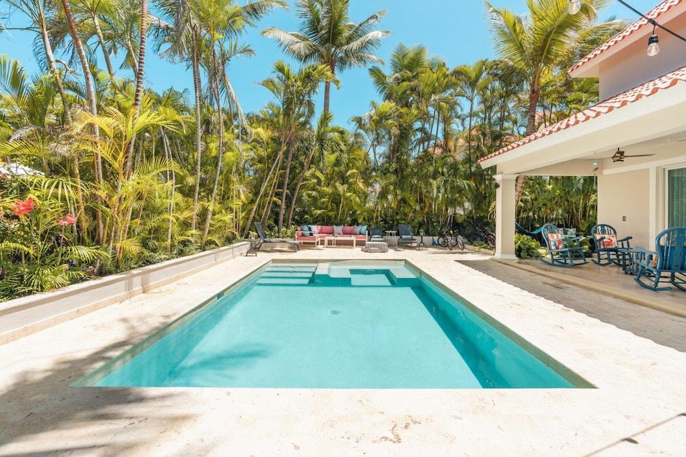 Cozy 3br-villa w Pool BBQ in Punta Cana