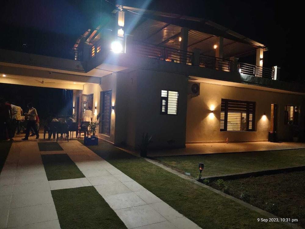 AA Hotels & Resorts - Chandigarh Panchkula