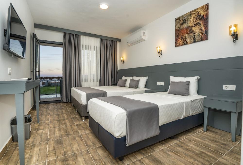 Kensington Kerdime Beach Hotel