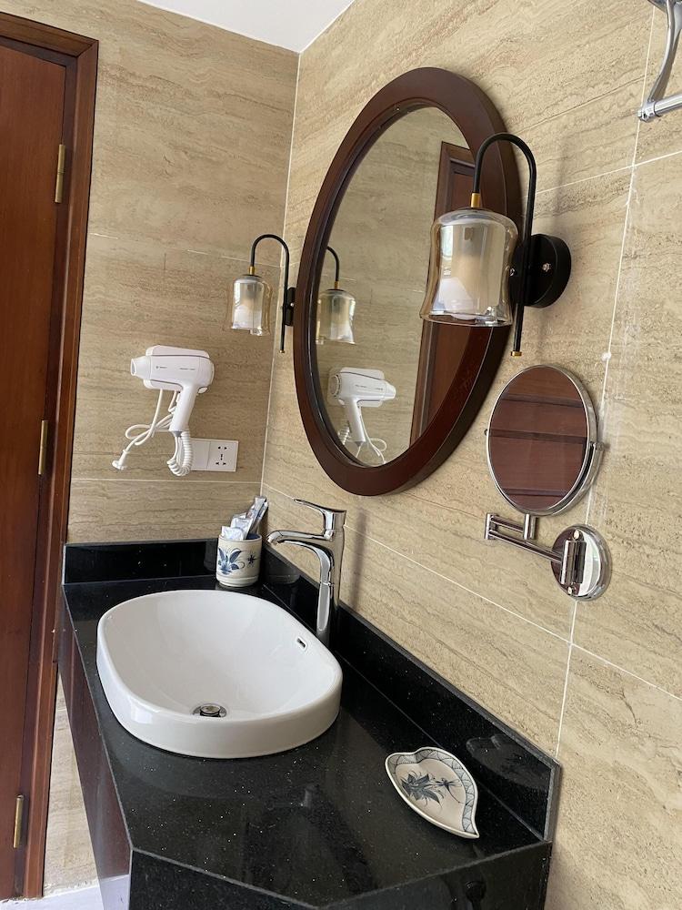 Paradise Soc Son Resort