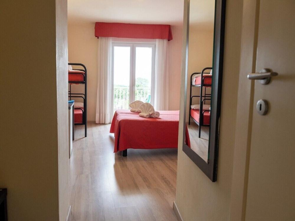 Family Hotel Alexander