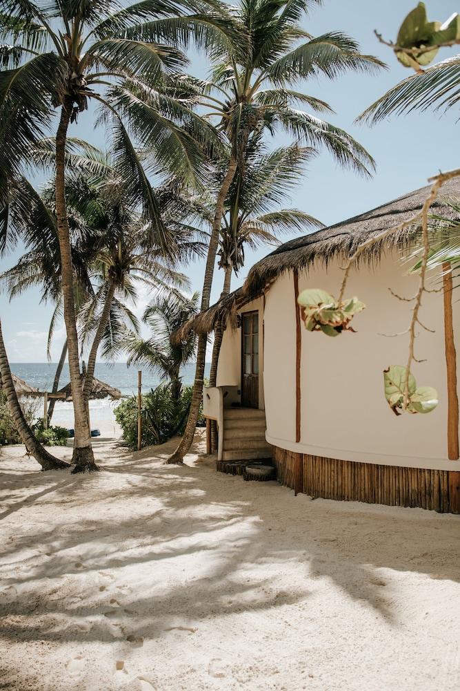 Mahayana Tulum Beach Homes