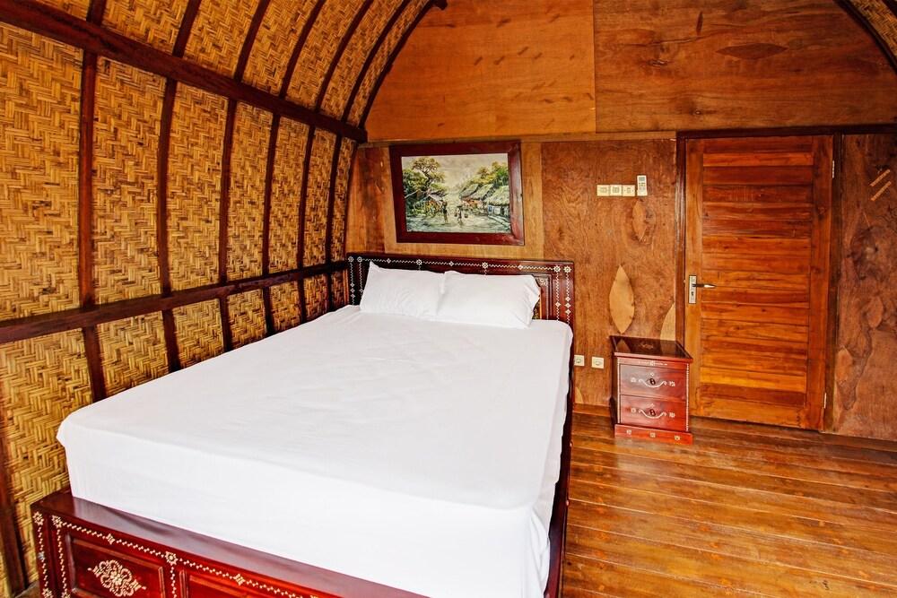 Capital O 91837 Villa Bukit Leddu