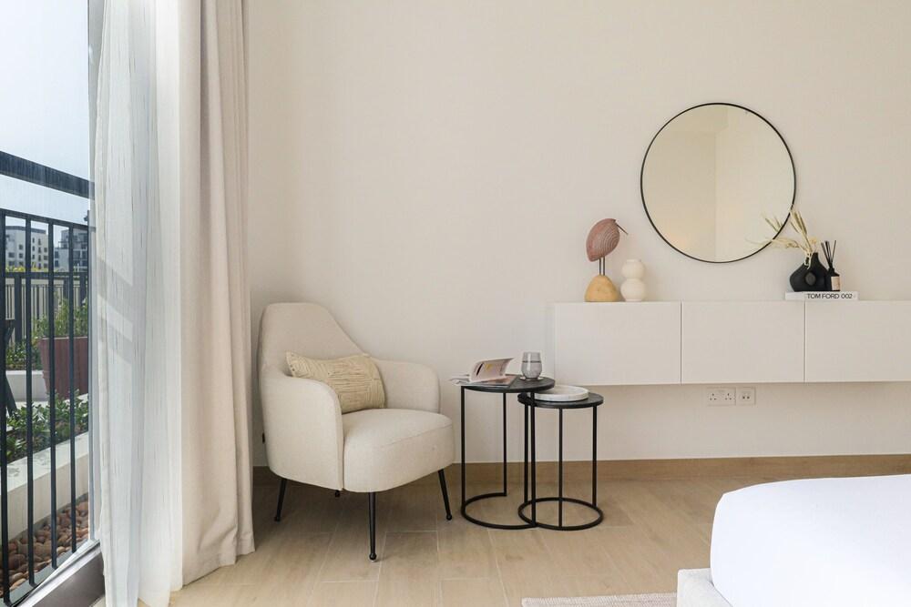 Higuests - La Rive 01