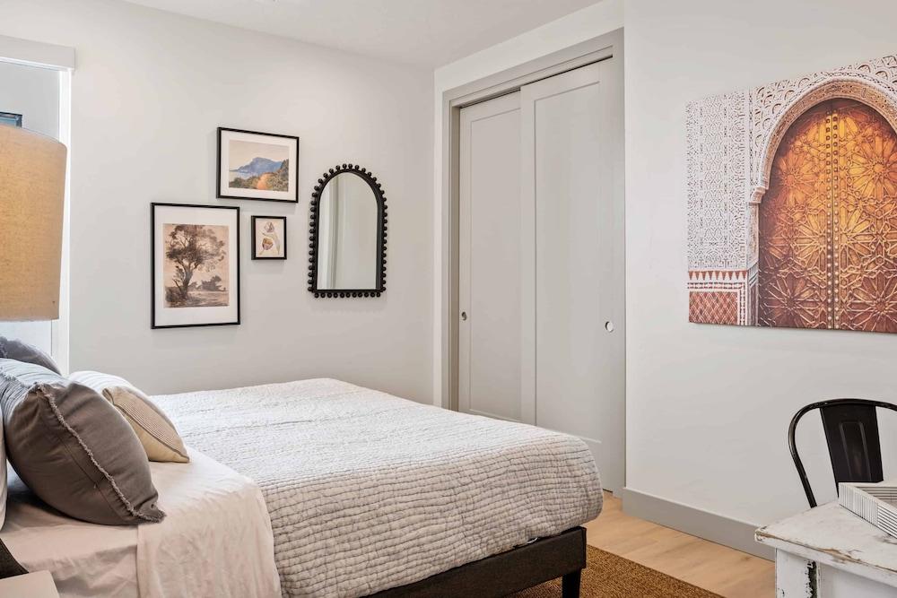 Casa Lua 5 Bedroom Townhouse