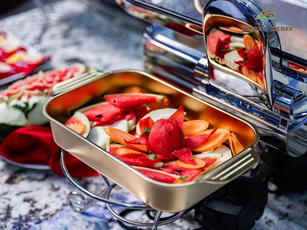 Halong Diamond Cruises