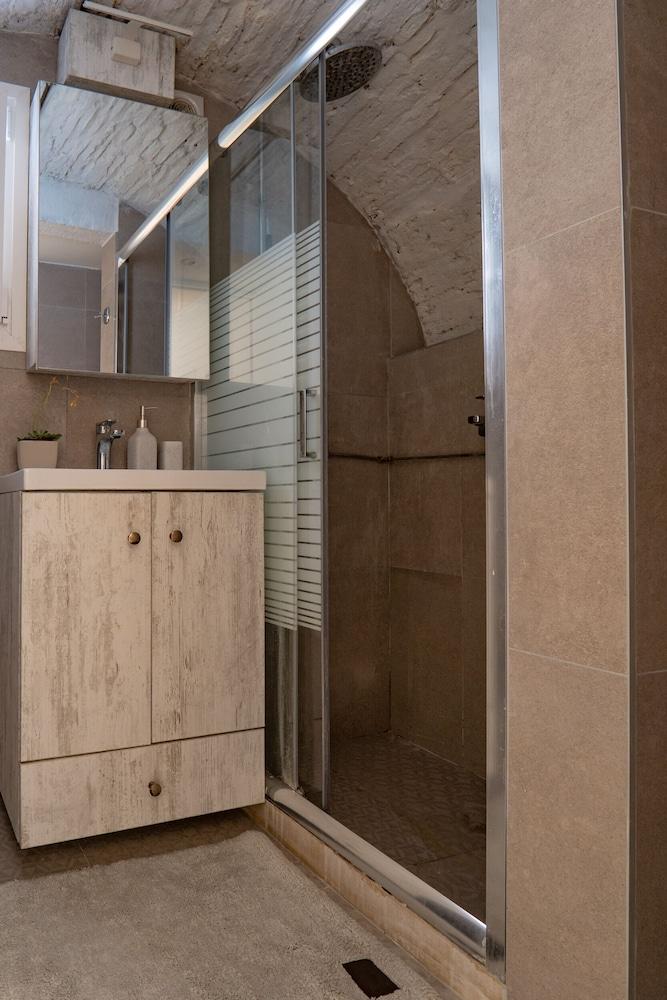 Captivating 1-bed Apartment in Kerkira