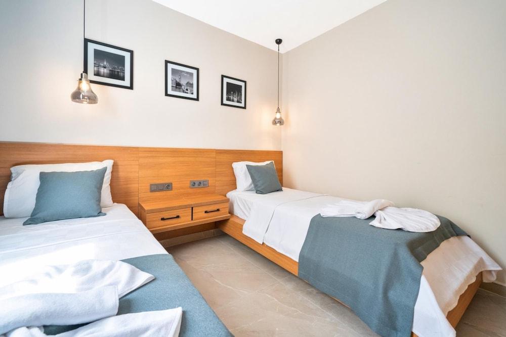 Villa Bianca With Sea View