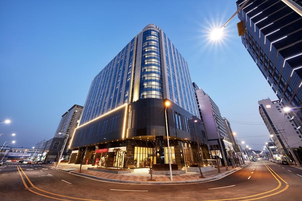 Pyeongtaek K Tree Hotel