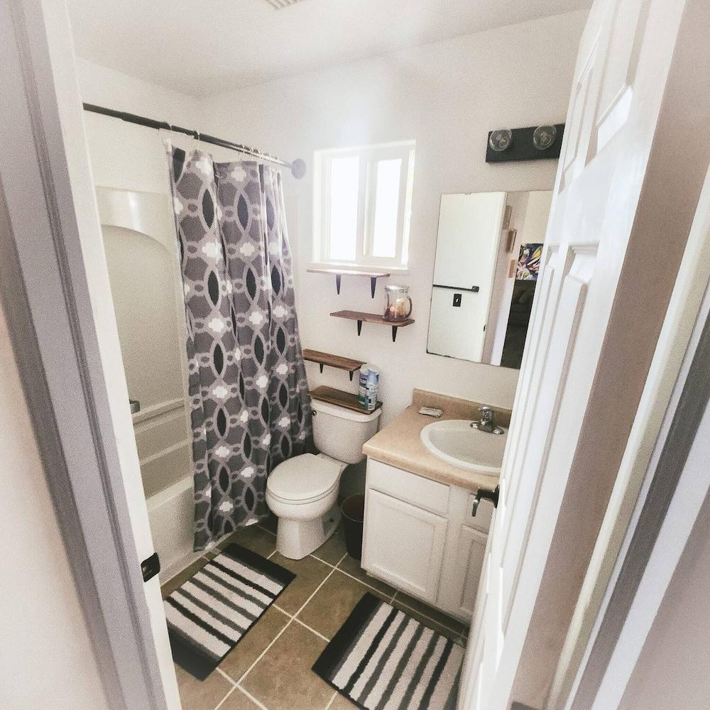 Two Private Queen Rooms