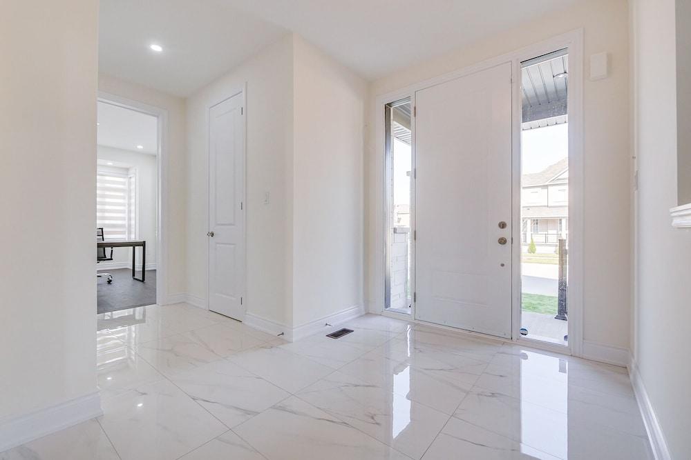 Aaira Suites Luxury Villa