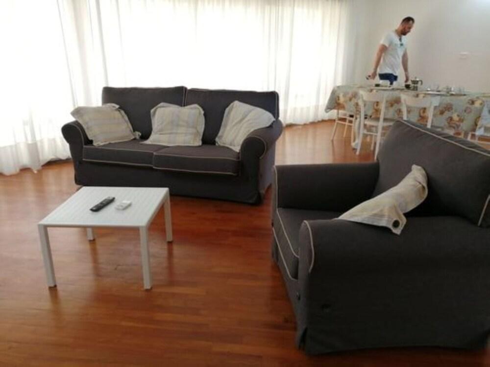 Apartment Sweet Home