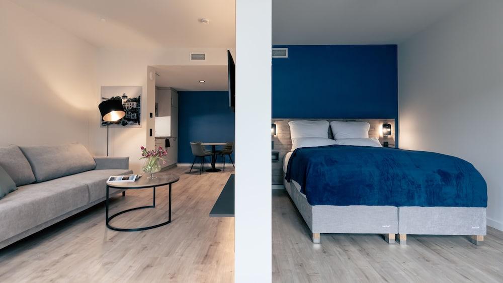 SpreeBlau Apartments