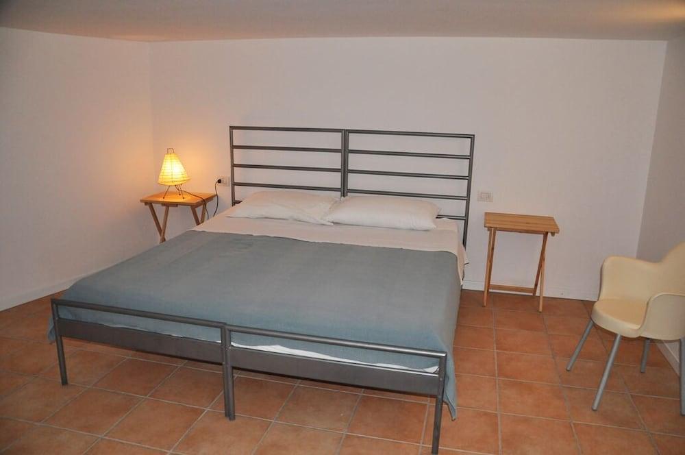 Villa Spargi Sea View & Swimming Pool