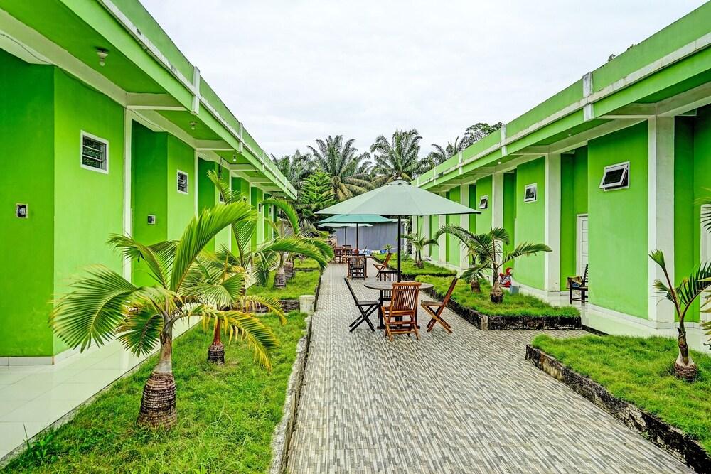 OYO 92024 Green Hotel