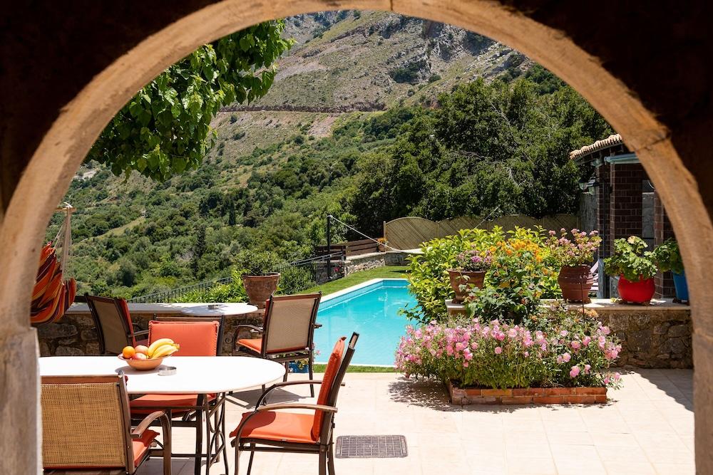 Metohi Nature Living