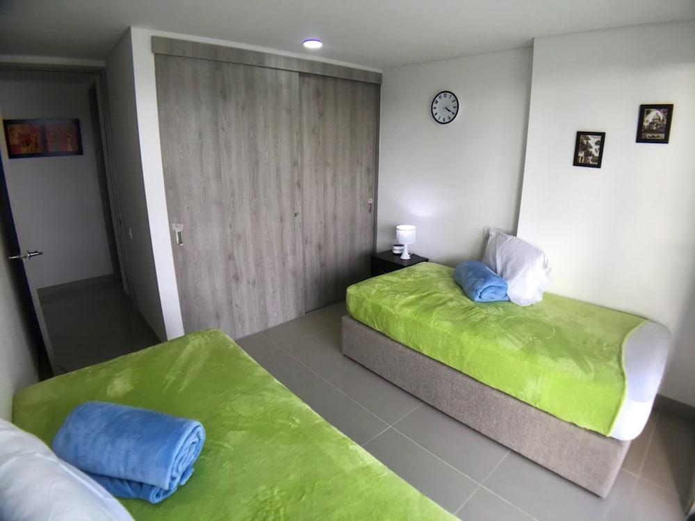 New Apartment Ocean Drive Beach House