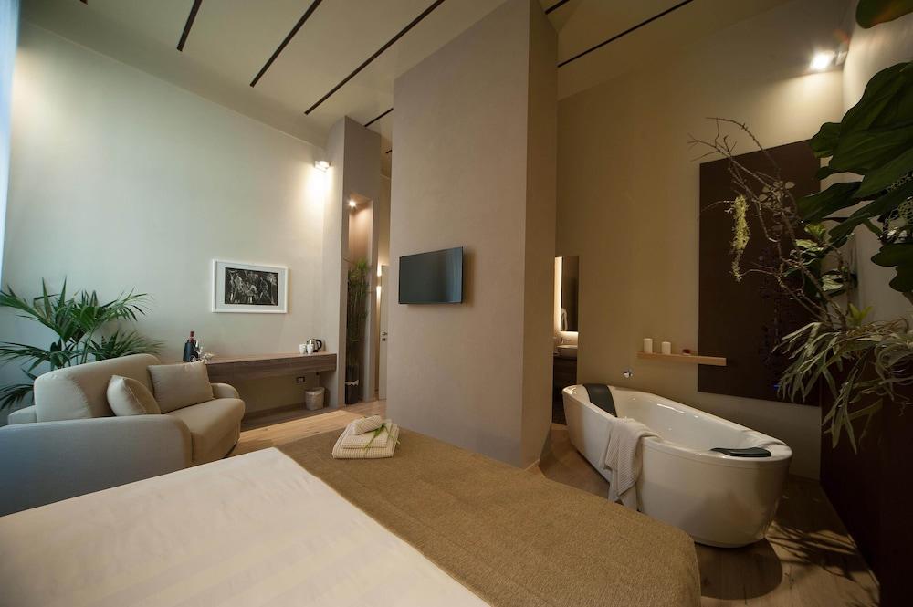 Antica Dimora Luxury Rooms