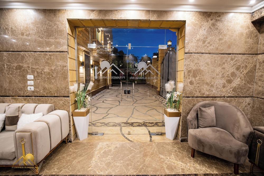 Pyramids Sunrise Inn