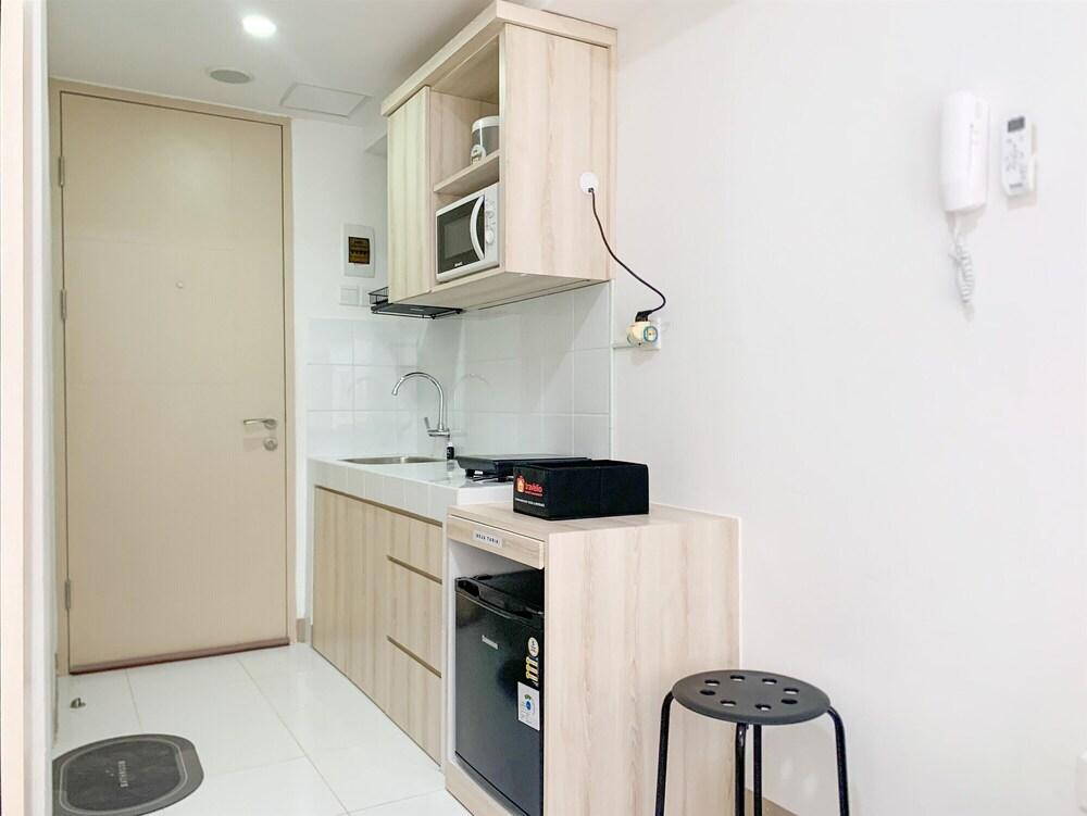 Simply Design Studio Tokyo Riverside Pik 2 Apartment