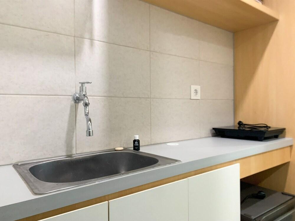 Comfortable Stay Studio At Osaka Riverview Pik 2 Apartment