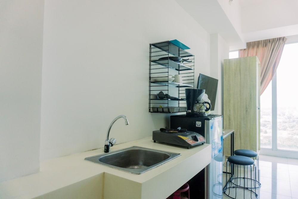 Simply Look Studio Tree Park City Bsd Apartment