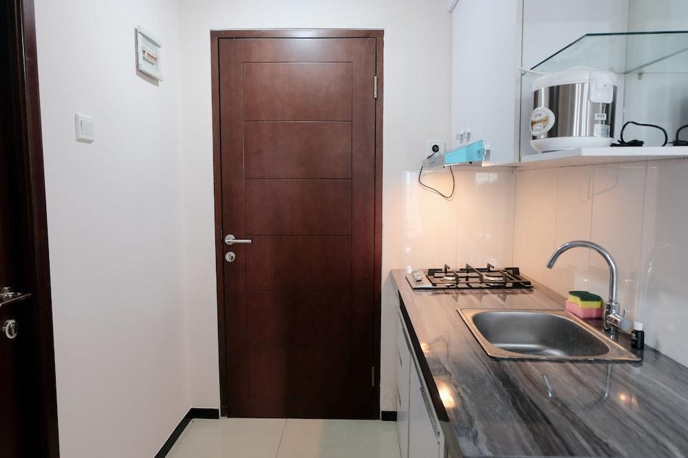 Good Deal 2Br At Gateway Pasteur Apartment