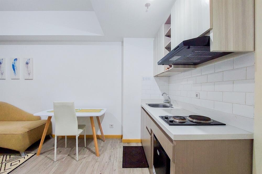 Nice 2Br Apartment At M-Town Residence