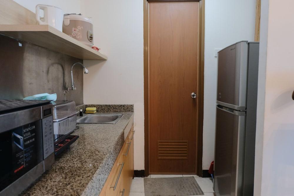 Spacious 2Br Apartment At Galeri Ciumbuleuit 1