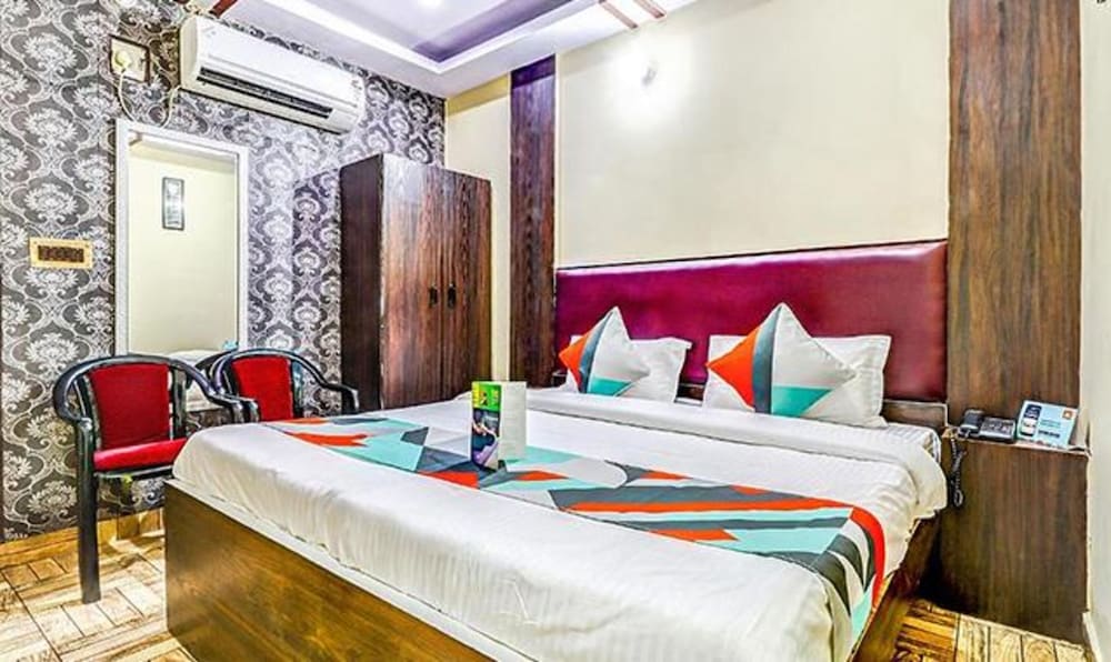 FabHotel Gazal Residency