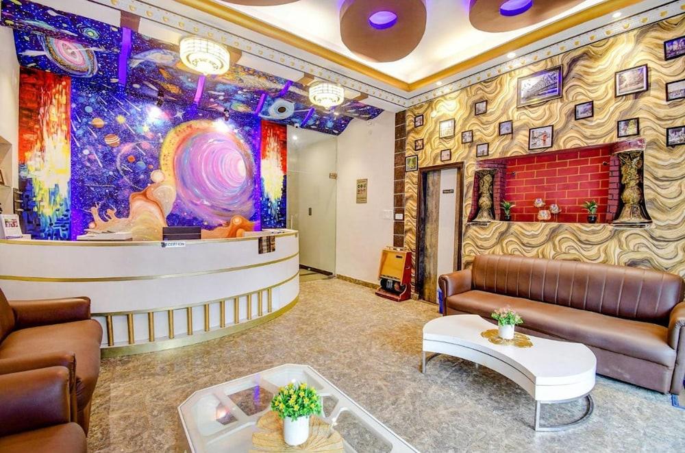 Fabhotel Prime Rockstar Suites