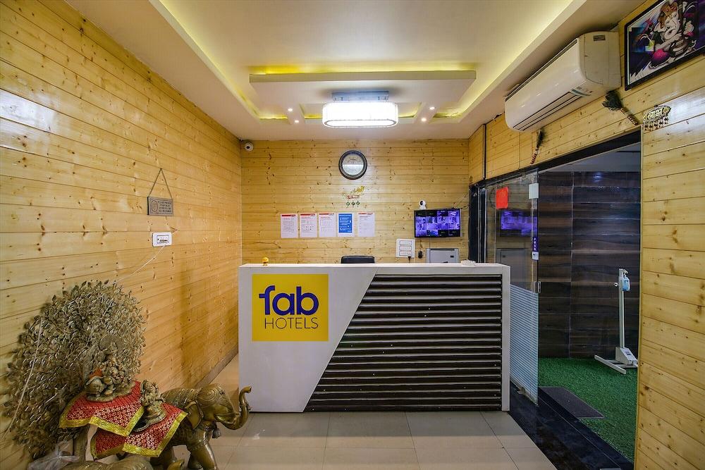 Fabhotel Happy Stay I