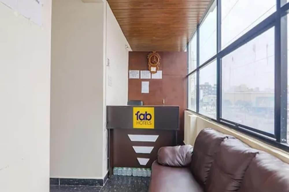 FabHotel Athidhi Stay Inn
