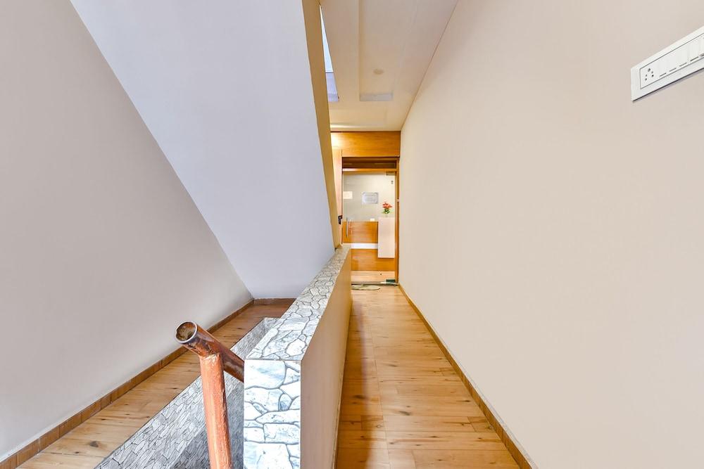 FabHotel Gokul Villa