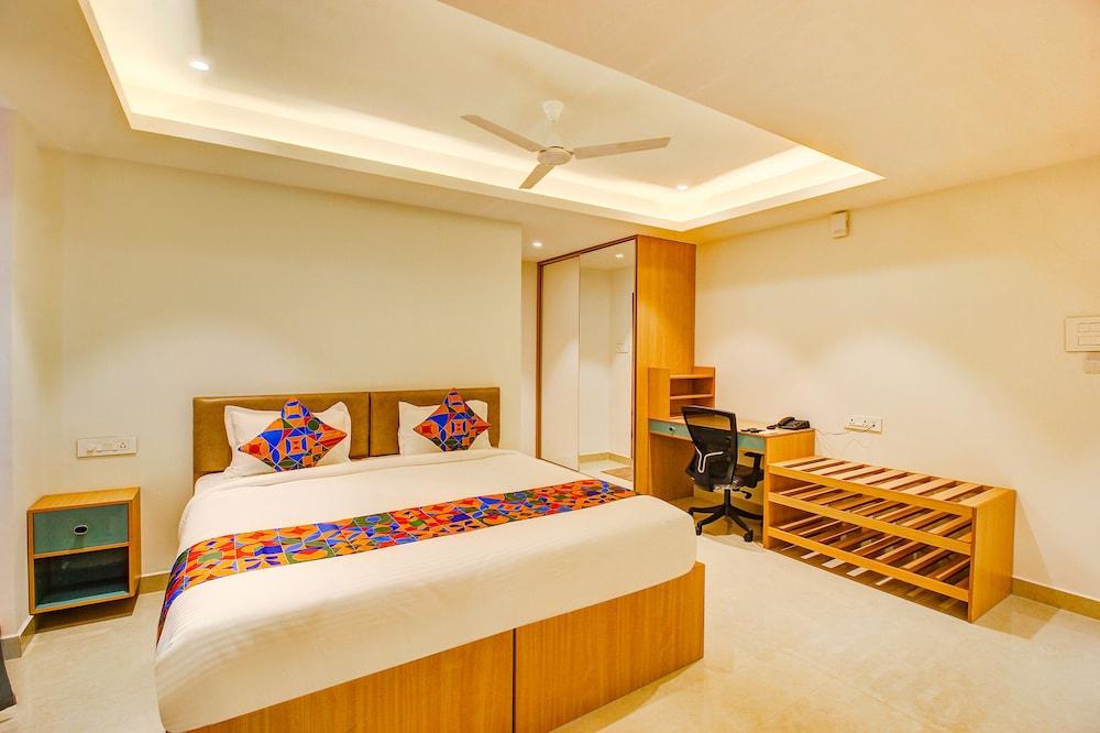 Fabhotel Western Suites