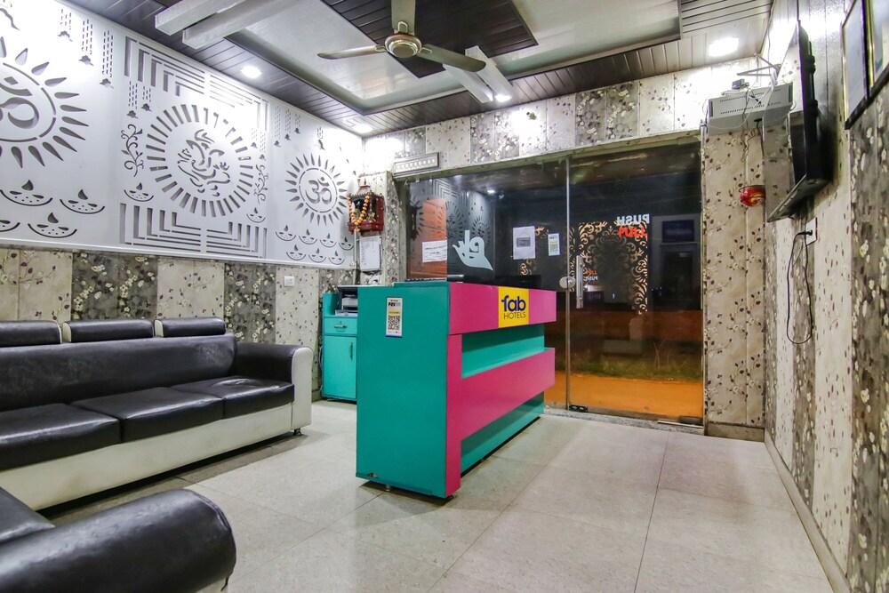 Fabhotel Pushp Kunj