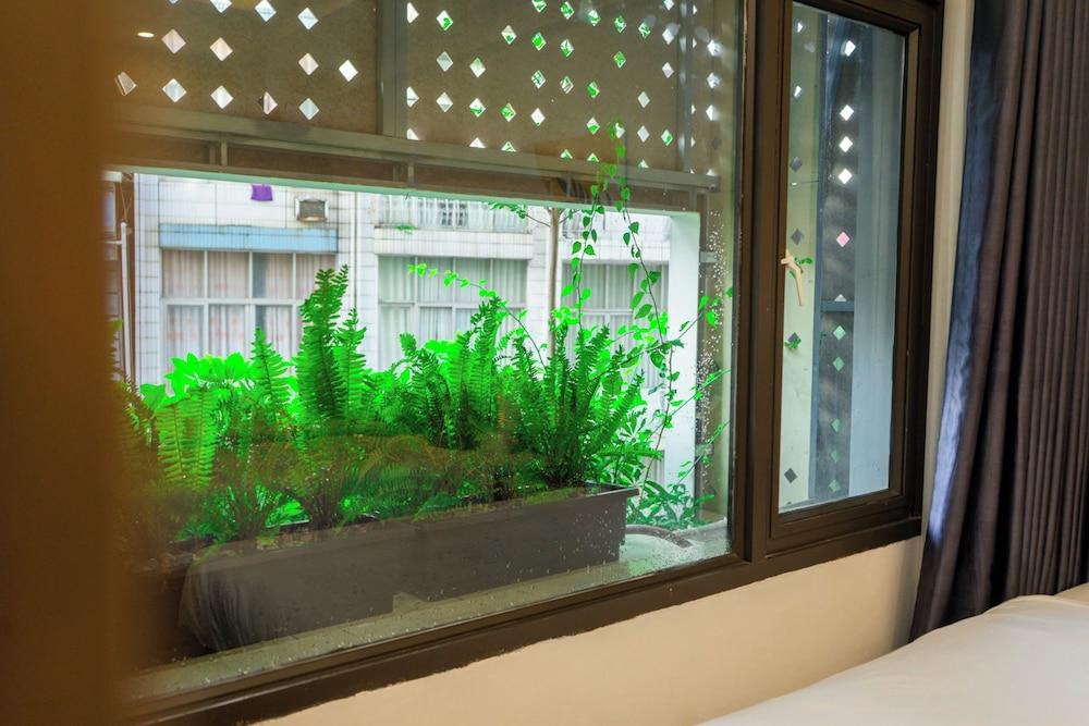 BAI CHAY PANDA HOTEL